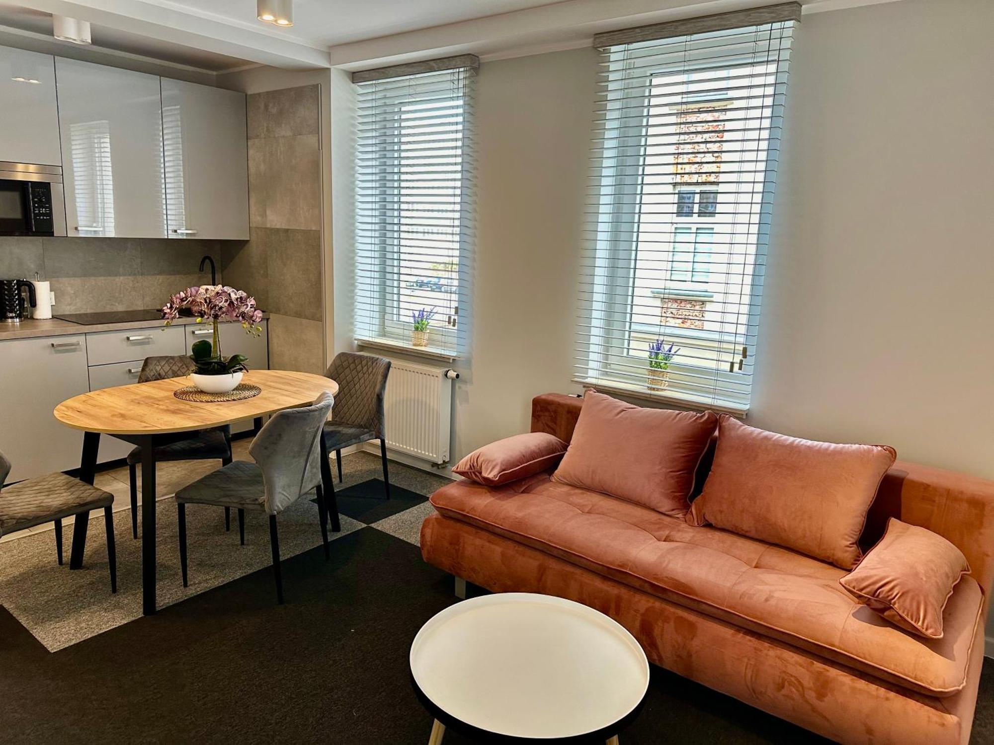 Apartamenty 1 Maja 94 Κατοβίτσε Εξωτερικό φωτογραφία